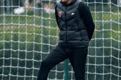 中超清晨再迎强敌，埃因霍温止住颓势，主帅态度——震撼外界，训练强度明显提升的简单介绍-乐鱼app下载