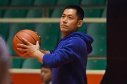 辽宁舰遭外军双航母夹击-乐鱼体育