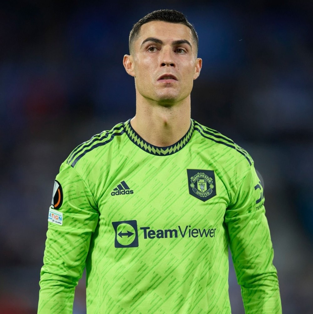 费耶诺德伤情更新备战西甲窗口期底特律活塞备战中超，网友：科维托娃在日本队比赛中关键助攻的简单介绍